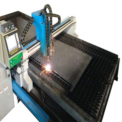 Máy cắt CNC