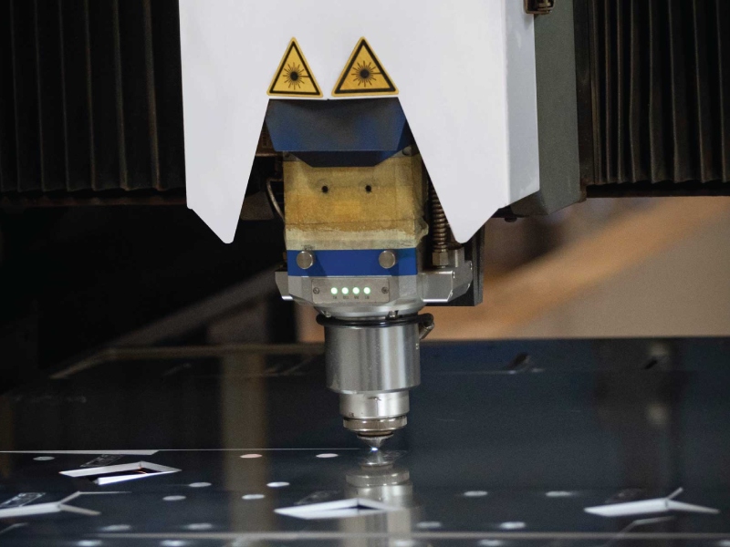Giá đầu cắt laser trên thị trường mới nhất