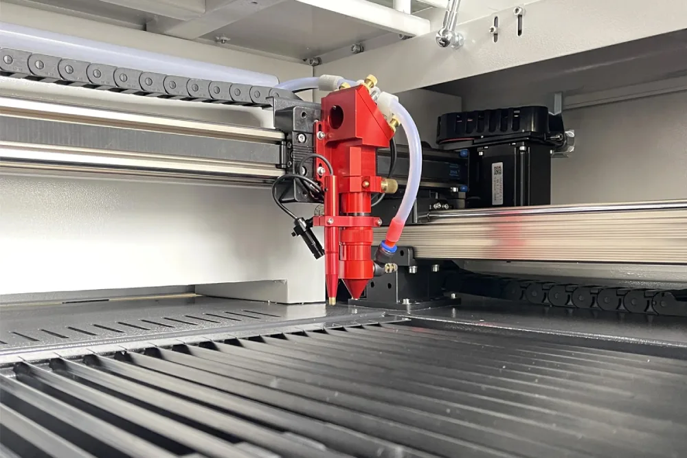 Máy laser CO2 là gì?