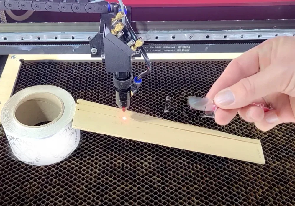 Cách chỉnh tiêu cự máy cắt laser