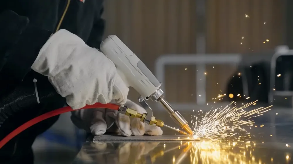 Ứng dụng laser trong cắt kim loại