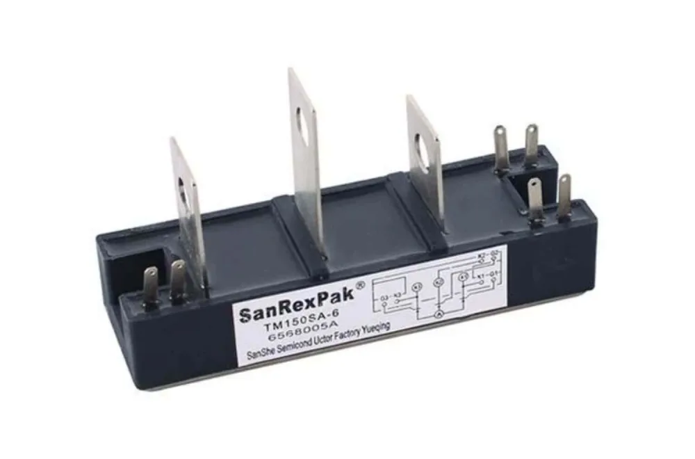 sự khác nhau giữa Transistor và Thyristor