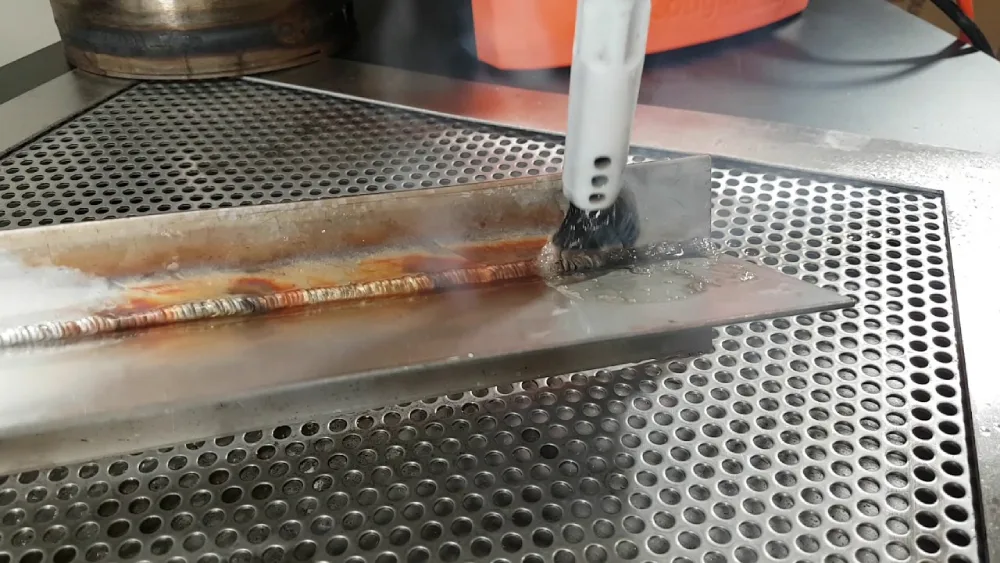 Lưu ý khi xử lý mối hàn inox