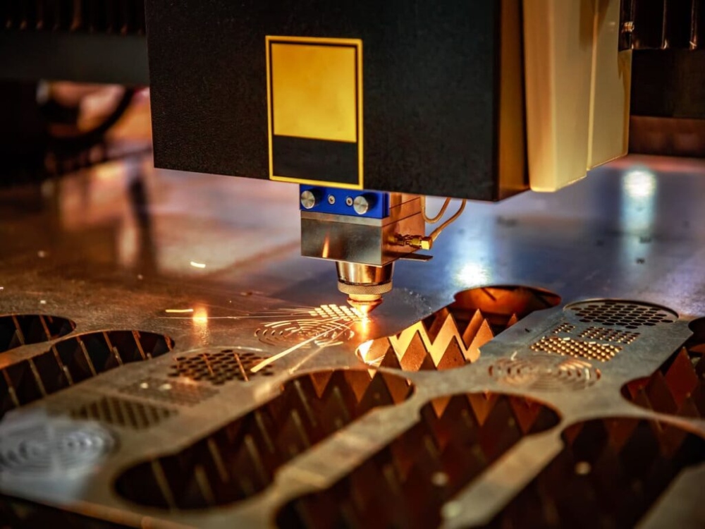 Ứng dụng thực tế của công nghệ CNC