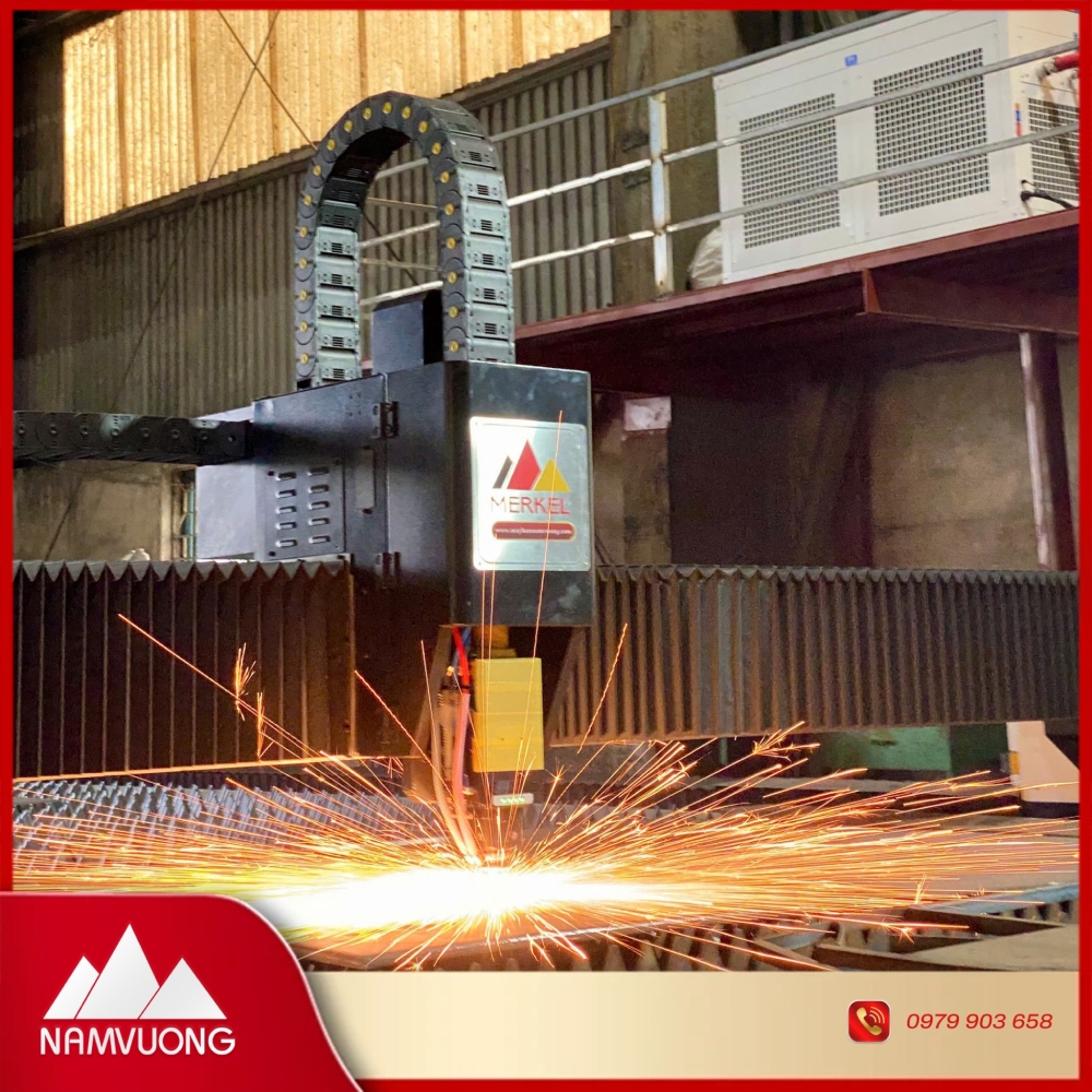 Địa chỉ cung cấp máy cắt công nghệ CNC Laser hiện đại