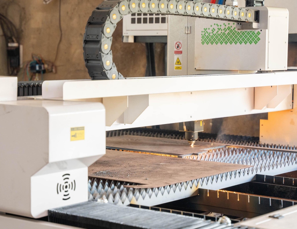 Tiêu chí lựa chọn máy CNC phù hợp