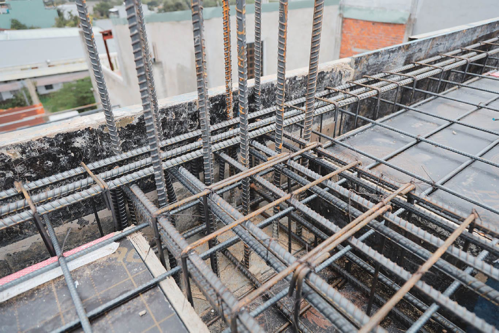 Cấu tạo và thành phần chính của thép sàn 2 lớp